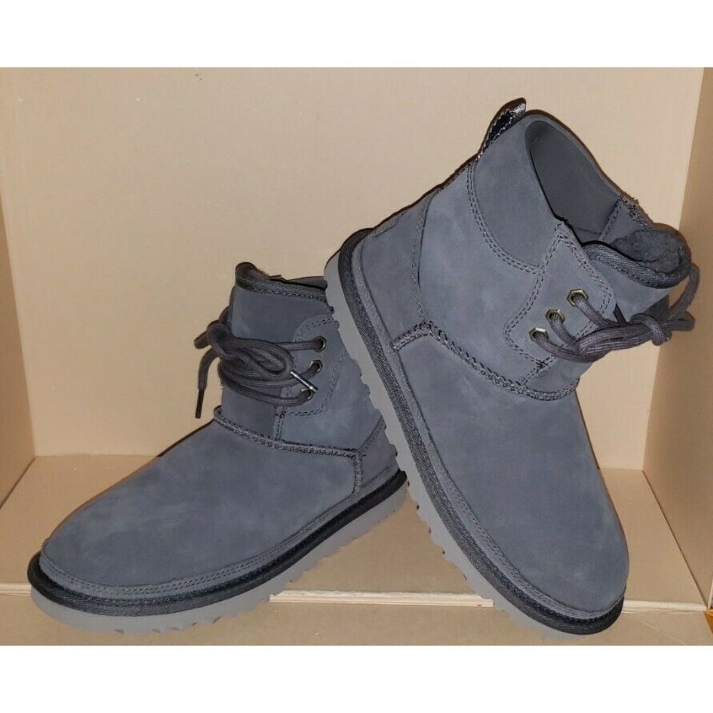 UGG Neumel Boots Casual Winter Women's Size 6 NWOB !
